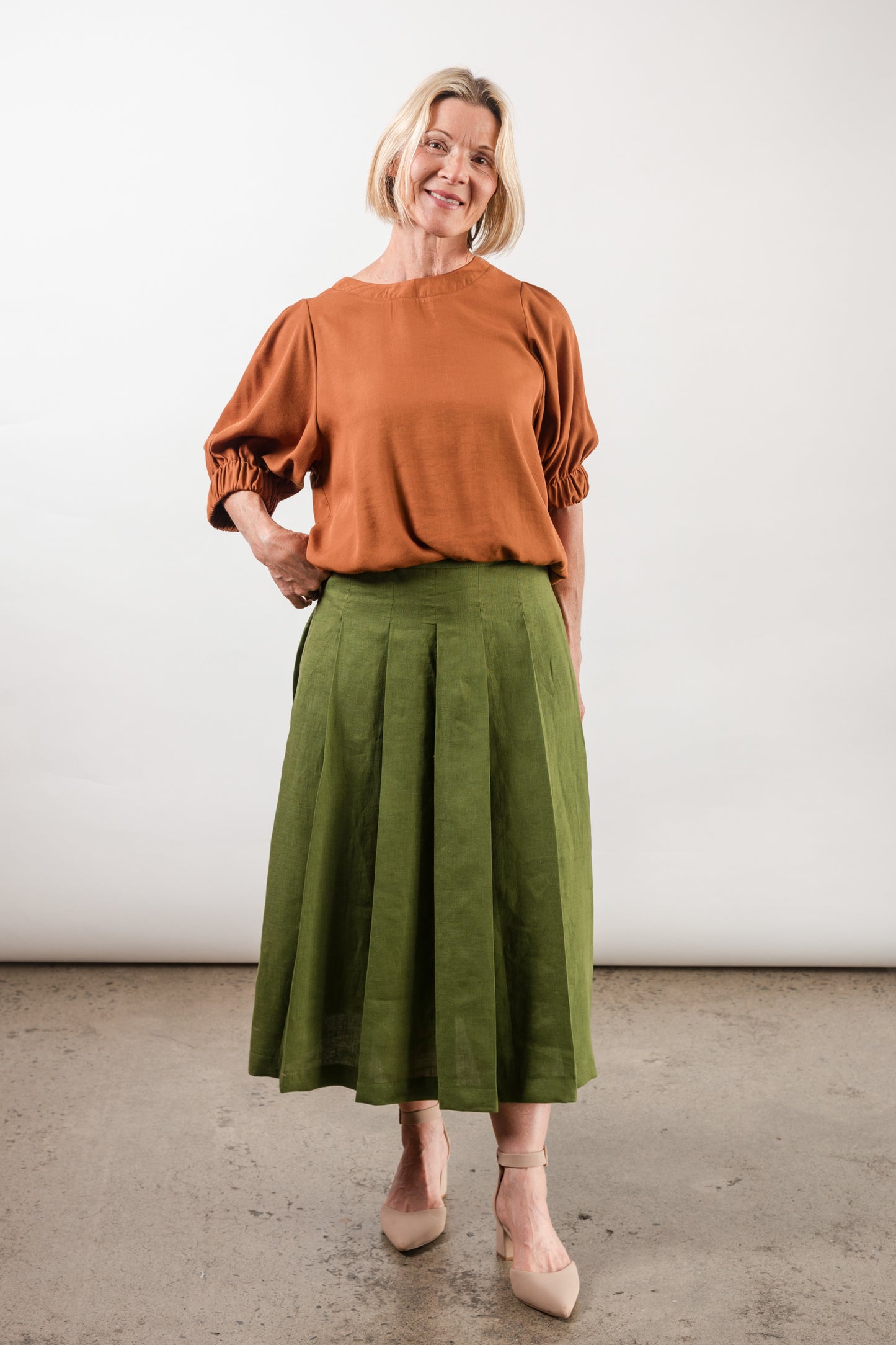 Lizzie Linen Pleated Skirt